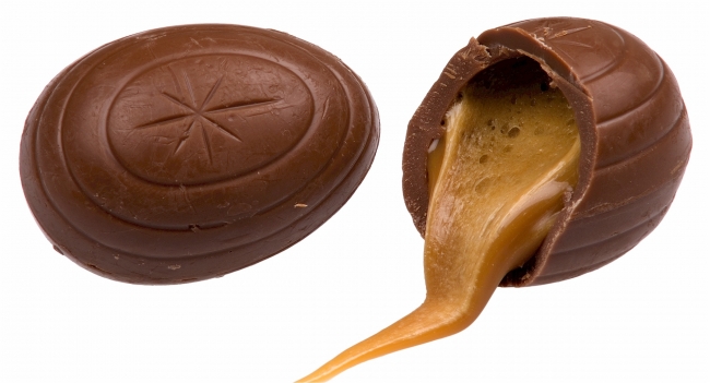 oeuf-en-chocolat-de-pâques.jpg