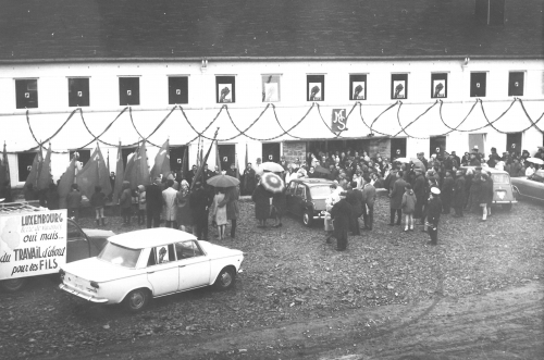 Inauguration_Mutualité_Socialiste_du_Luxembourg_Saint-Hubert_1967.jpg