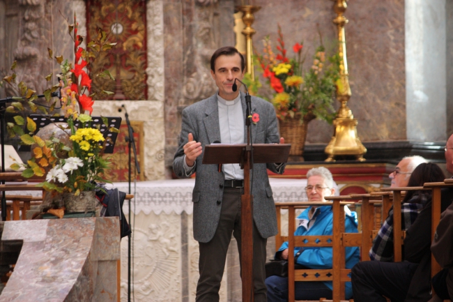 Le Conférencier Eric de Beukelaer.jpg