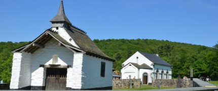 Fourneau-Saint-Michel-Chapelle-600x252.jpg